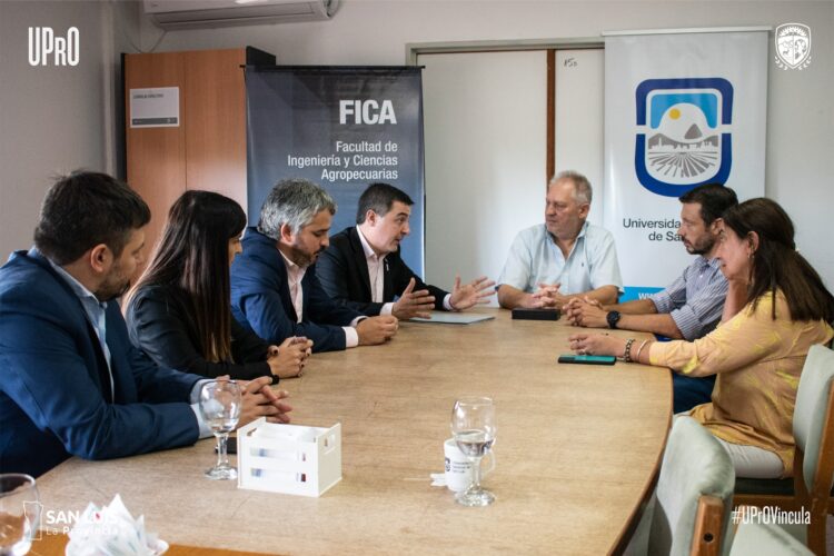 FICA Y UPRO: CONTRIBUYENDO AL DESARROLLO UNIVERSITARIO DE VILLA MERCEDES.
