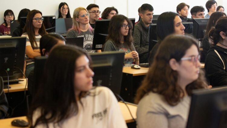DESDE BIENESTAR ESTUDIANTIL, LA ULP APOYA EL DESEMPEÑO ACADÉMICO DE SUS ALUMNOS