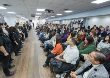 LA UNIVERSIDAD DE LA PUNTA FESTEJÓ SUS 20 AÑOS CON UN RECONOCIMIENTO A SUS TRABAJADORES