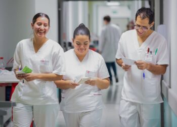 ALUMNOS DE LA ULP COMENZARON SUS PRÁCTICAS PREPROFESIONALES EN EL HOSPITAL RAMÓN CARRILLO