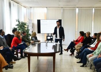 FQByF: BUSCAN POTENCIAR EL SECTOR PRODUCTIVO PROVINCIAL DESDE LA BIO Y NANOTECNOLOGÍA