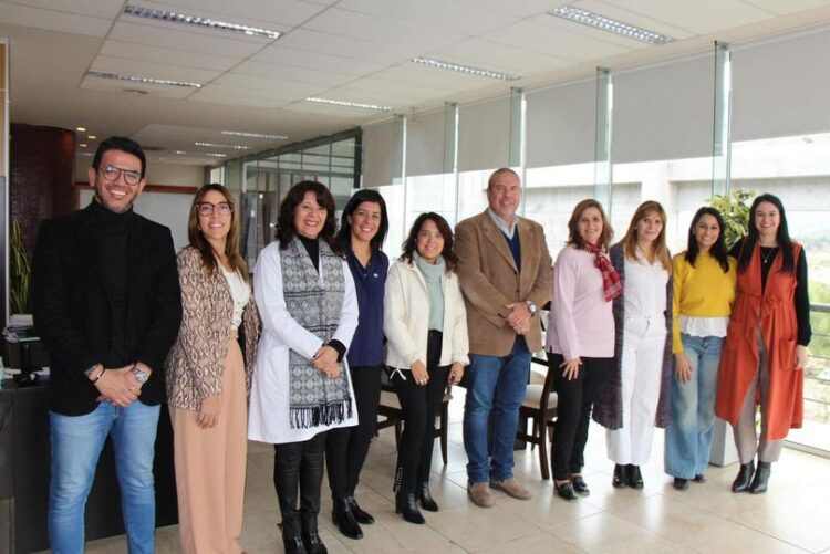 LA FACULTAD DE CIENCIAS MÉDICAS DE LA UCCUYOSL HA FIRMADO UN ACTA COMPROMISO DE ADHESIÓN CON EL MINISTERIO DE SALUD DEL GOBIERNO DE SAN LUIS
