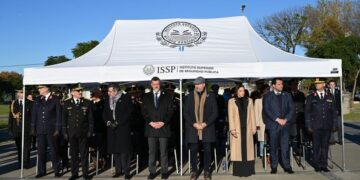 ISSP: CADETES Y ASPIRANTES DEL ISSP PARTICIPARON DEL ACTO CONMEMORATIVO DEL 214º ANIVERSARIO DE LA REVOLUCIÓN DE MAYO, ORGANIZADO POR LA POLICÍA DE LA CIUDAD.