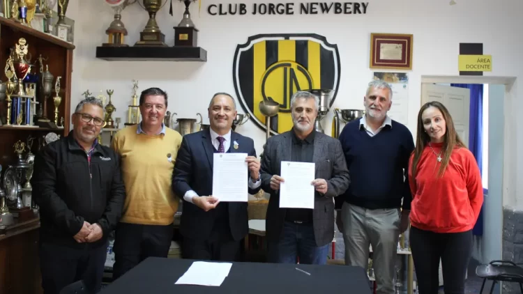 UNVIME: EL RECTOR FIRMÓ CONVENIO DE COLABORACIÓN CON EL CLUB JORGE NEWBERY
