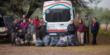 ANTROPO-PLOGGING, UNA INICIATIVA AMBIENTAL TRANSFORMADORA DE LA UNLC EN EL BAJO DE VÉLIZ