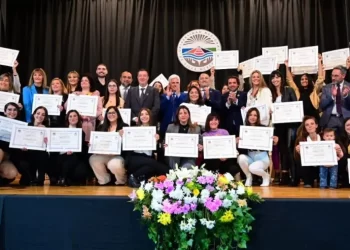 UNVIME: “REVIVAN LA GLORIOSA LLAMA DE LA UNIVERSIDAD PÚBLICA ARGENTINA”, EXHORTÓ EL RECTOR A LOS FLAMANTES EGRESADOS