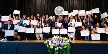 UNVIME: “REVIVAN LA GLORIOSA LLAMA DE LA UNIVERSIDAD PÚBLICA ARGENTINA”, EXHORTÓ EL RECTOR A LOS FLAMANTES EGRESADOS