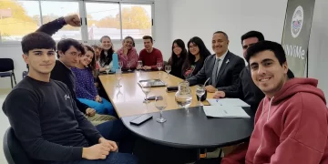 UNVIME: EL RECTOR SE REUNIÓ CON REPRESENTANTES DE LOS CLUBES ESTUDIANTILES DE LA UNVIME