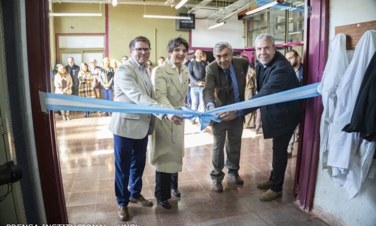 UNSL: INAUGURARON LA UNIDAD DE PRODUCTOS NATURALES «DR. CARLOS E. TONN»