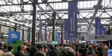 UNCUYO: CULMINÓ LA INSTANCIA PRESENCIAL DE UNA EXPO EDUCATIVA ORIENTADA EN LAS VOCACIONES