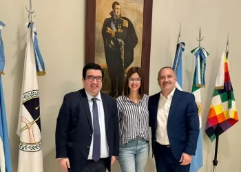 UNVIME: EL RECTOR DESARROLLÓ ACTIVIDADES DE VINCULACIÓN EN LA UNIVERSIDAD NACIONAL DEL NORDESTE