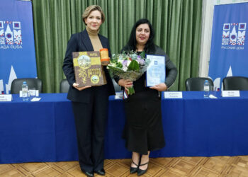 ULP: UNA DOCENTE RECIBIÓ UN PREMIO DE LA CASA DE RUSIA EN BUENOS AIRES