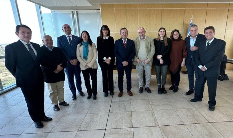 SE ENTREGARON, EN UNA SEGUNDA ETAPA, LOS FONDOS DE LOS PROYECTOS FEDERALES DE INVERSIÓN 2022 A UCCUYO-SL Y A LA ULP.