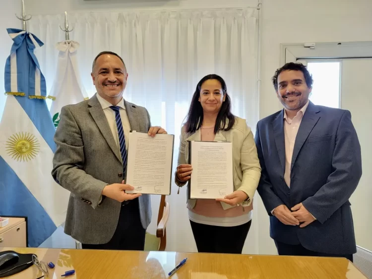 UNVIME: ACUERDAN PRÁCTICAS PROFESIONALES PARA ESTUDIANTES DE KINESIOLOGÍA Y FISIATRÍA