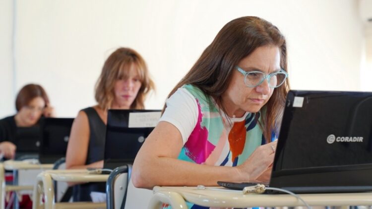ULP: COMENZARON LOS CURSOS VIRTUALES DE IDIOMAS PARA PROFESIONALES