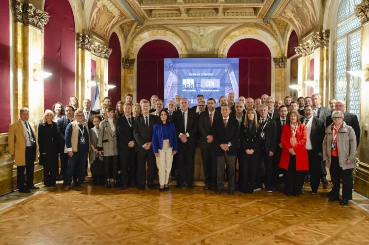 AUTORIDADES DE LA UNVIME PARTICIPARON DEL ACTO DE FIRMA DE CONVENIO MARCO ENTRE EL CIN Y LA AUDITORÍA GENERAL DE LA NACIÓN