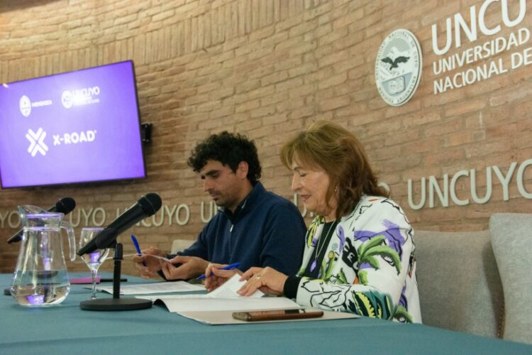 X-ROAD: LA RUTA INTELIGENTE ENTRE LA UNCUYO Y EL GOBIERNO PARA SIMPLIFICAR TRÁMITES