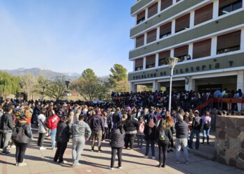 INGRESO A ESCUELAS DE LA UNCUYO: 2.300 ASPIRANTES PARTICIPARON DEL PRIMER ENCUENTRO PRESENCIAL