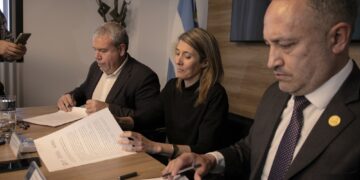 LAS UNIVERSIDADES NACIONALES DE SAN LUIS HACEN UN LLAMADO PÚBLICO PARA LA APROBACIÓN DEL PROYECTO DE FINANCIAMIENTO UNIVERSITARIO