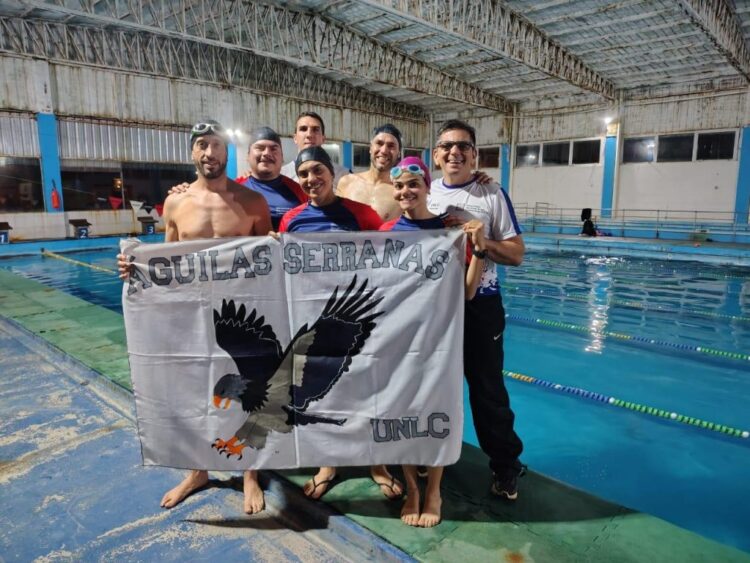 EL EQUIPO DE NATACIÓN DE LA UNLC SE DESTACÓ EN UNA COMPETENCIA DE VILLA DOLORES