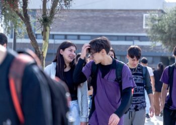 LA UNLC OFRECE CAPACITACIONES PARA FORTALECER EL APRENDIZAJE DE SUS ESTUDIANTES
