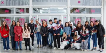 ¡LOS ALUMNOS DE LA ESCUELA N°5 BARTOLOMÉ MITRE EXPLORARON EL UNIVERSO UPRO!