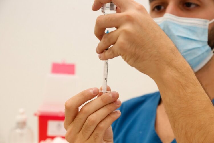 MÁS DE 100 ESTUDIANTES DE LA UNCUYO SON VOLUNTARIOS EN LA CAMPAÑA CONTRA LA POLIO
