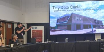 LA UNLC PRESENTA EL “TINY DATA CENTER” EN RIUTEC 2024