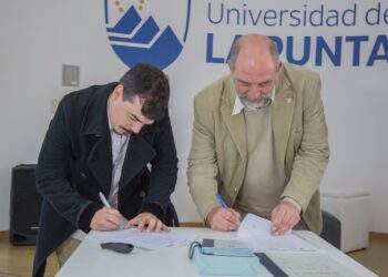 ULP: ARNI BRINDÓ UNA CHARLA SOBRE PRODUCCIÓN ORGÁNICA Y COMERCIO EXTERIOR