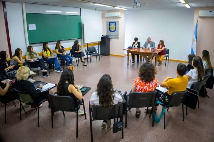 UNLC: CLÍNICA DE CASOS Y POLÍTICAS DE GÉNERO EN LAS UNIVERSIDADES DEL CPRES NUEVO CUYO