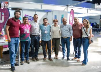 CIENCIA, TECNOLOGÍA Y COMUNIDAD: UPRO EN “EXPO INNOVA CONCIENCIA”