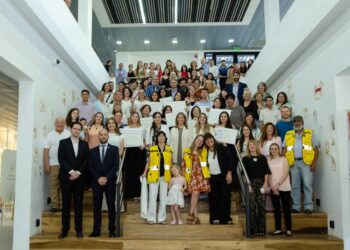 UNLC: MÁS EGRESADAS Y EGRESADOS RECIBIERON SU DIPLOMA EN EL ACTO DE COLACIÓN 2024