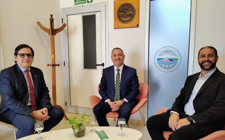 UNVIME: EL RECTOR MARCELO SOSA RECIBIÓ AL SECRETARIO ACADÉMICO DE LA UPRO