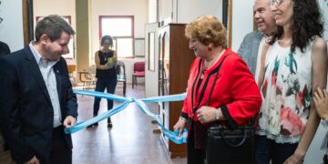INAUGURARON LAS NUEVAS INSTALACIONES DEL LABORATORIO DE FARMACOLOGÍA