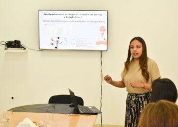 UNVIME: DESTACADA PRÁCTICA PROFESIONAL PARA IMPLEMENTAR MEJORAS EN EL CENTRO DE SALUD