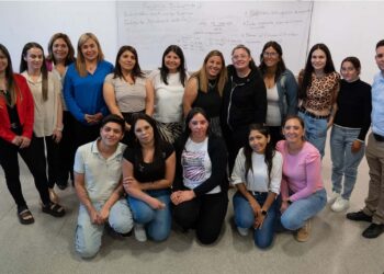 ESFUERZO Y DEDICACIÓN: LA ULP TIENE NUEVOS EGRESADOS EN ENFERMERÍA