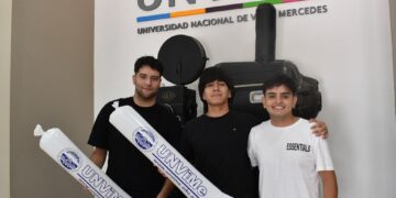 CÁLIDA BIENVENIDA DE LA UNVIME A LOS INGRESANTES 2025