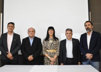 GRANDES LOGROS PARA LA ESCUELA DE ECONOMÍA, NEGOCIOS Y TRANSFERENCIA TECNOLÓGICA