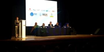 LA RECTORA DE LA UNLC, EN UN DEBATE INTERNACIONAL SOBRE EL FUTURO DE LA ANTÁRTIDA