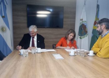 UNLC Y ENTE DE DESARROLLO AERONÁUTICO AVANZAN EN UN ESTUDIO SOBRE AVIFAUNA EN EL AEROPUERTO VALLE DEL CONLARA