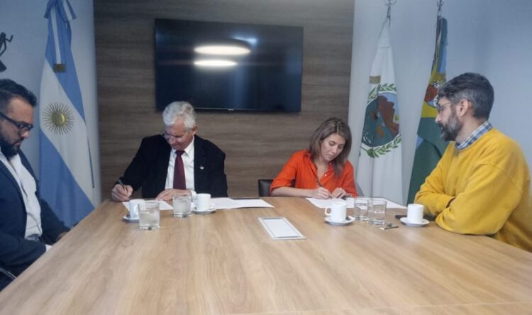 UNLC Y ENTE DE DESARROLLO AERONÁUTICO AVANZAN EN UN ESTUDIO SOBRE AVIFAUNA EN EL AEROPUERTO VALLE DEL CONLARA