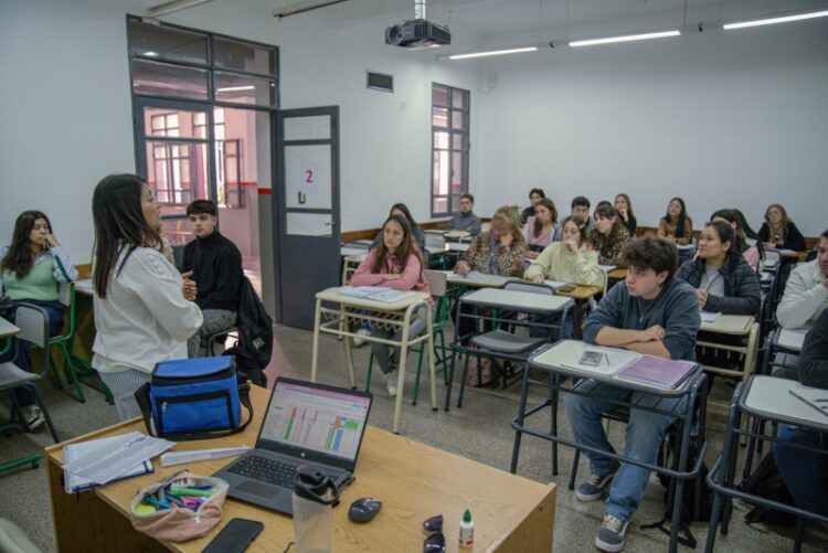 ULP: COMENZARON LAS CLASES DE IDIOMAS EN TODA LA PROVINCIA