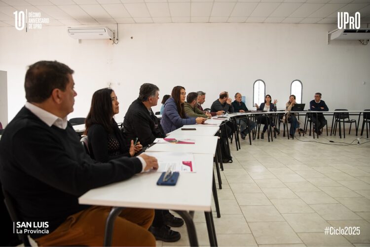UPRO: ¡OPORTUNIDADES ÚNICAS PARA EL FUTURO DE NUESTROS ESTUDIANTES!