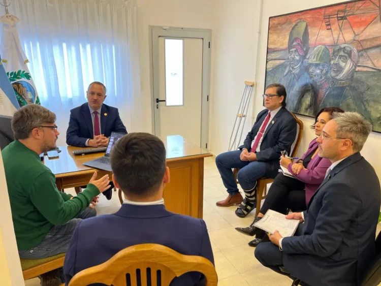 LA UNVIME BUSCAR CERTIFICAR CALIDAD EN SU GESTIÓN