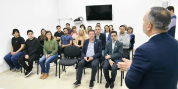 UNVIME: LA UNIVERSIDAD ENTREGÓ SUS DIPLOMAS A TRES NUEVOS PROFESIONALES