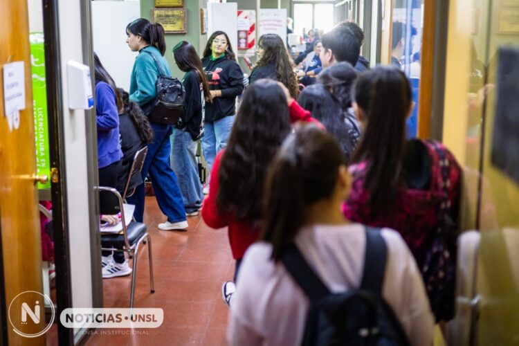 RAÚL GIL FUE ELECTO RECTOR DE LA UNIVERSIDAD NACIONAL DE SAN LUIS