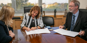 LA UNCUYO RECIBE LA VISITA DE LA UNIVERSIDAD MÁS PRESTIGIOSA DE AUSTRALIA