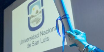SE APROXIMAN LAS PRIMERAS COLACIONES DE GRADOS DEL AÑO