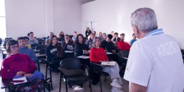 COMENZÓ LA DIPLOMATURA EN DEPORTES DE ALTO RENDIMIENTO EN LA UNLC CON UNA CLASE MAGISTRAL DE HORACIO ANSELMI