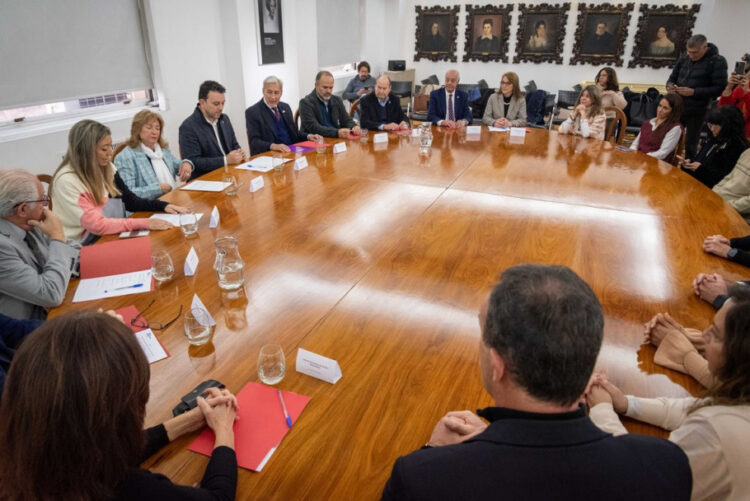 UNCUYO, DGE E INSTITUCIONES EDUCATIVAS PRESENTARON LA EXPO EDUCATIVA MENDOZA 2025